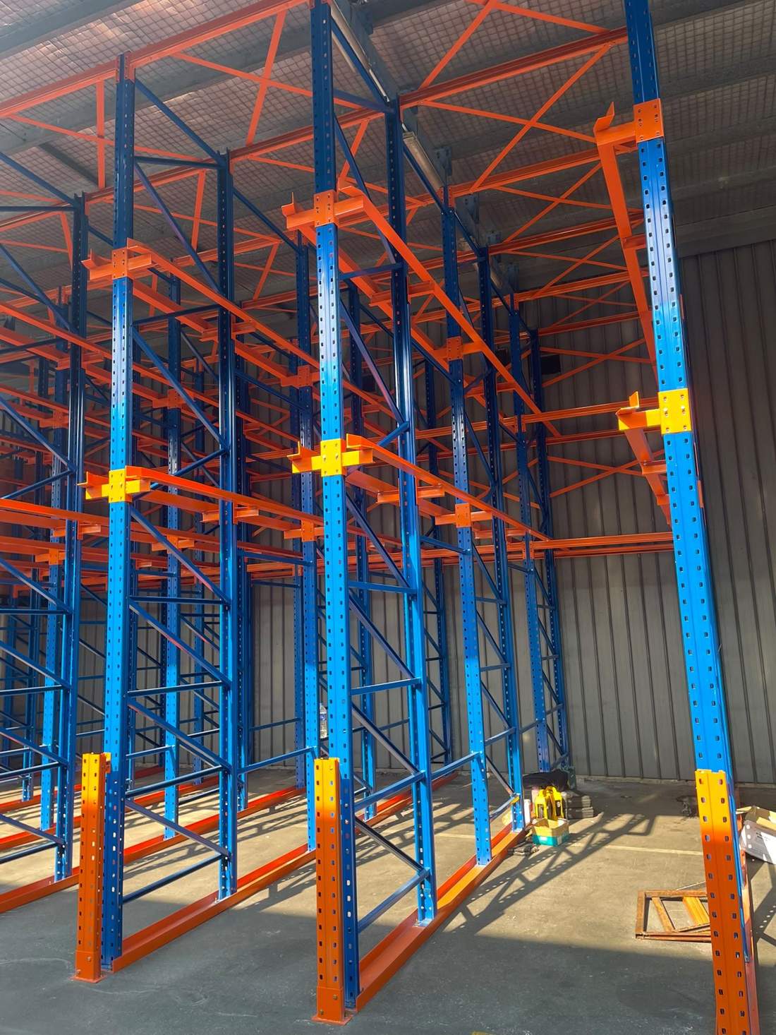 Drive-in racking beam detail
