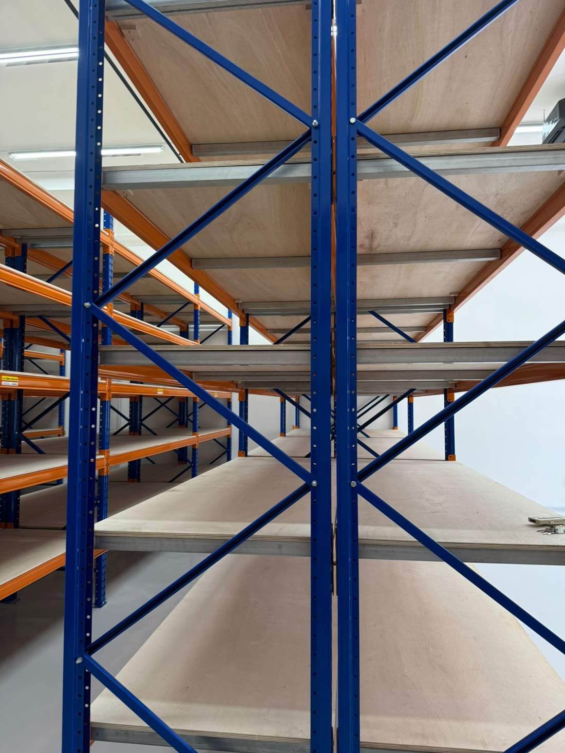 Long span racking underside detail