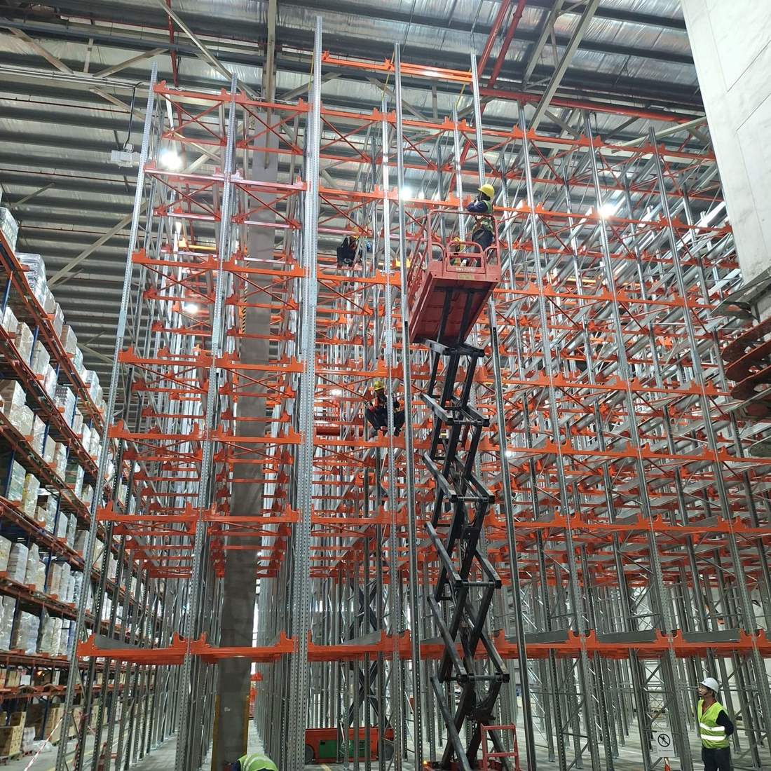 4-way shuttle racking system installation crew, Singapore