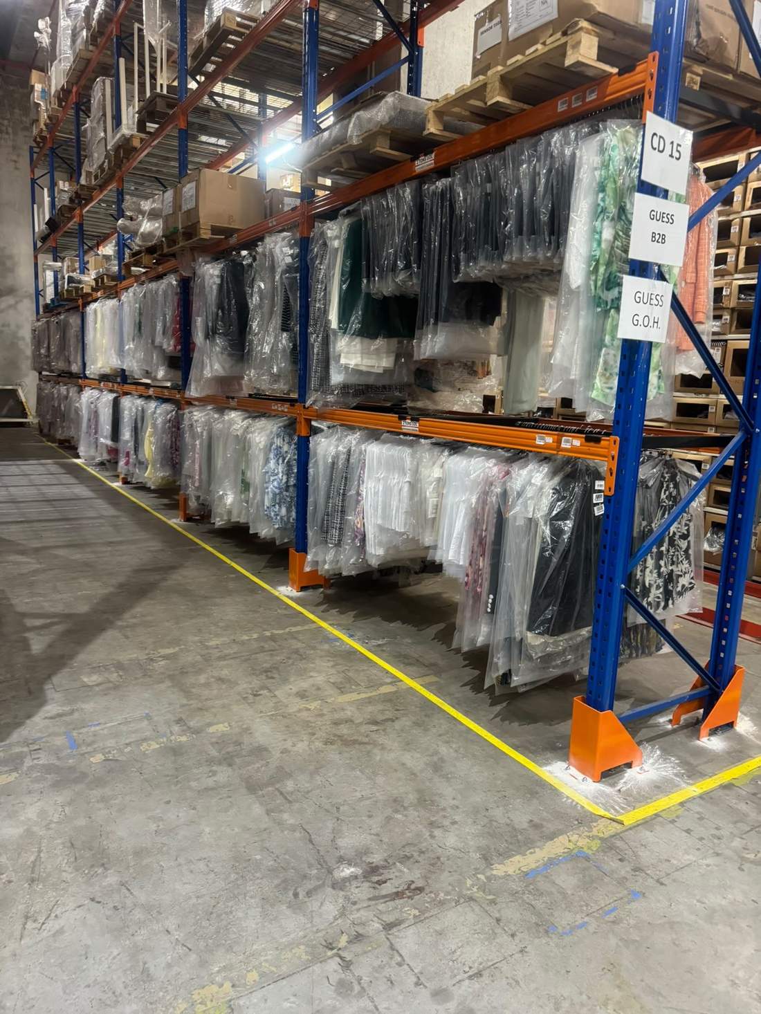 Selective racking in apparel warehouse